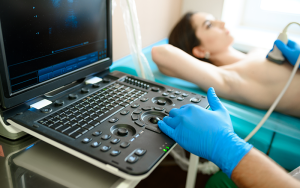 Mammologist Makes Breast Ultrasound Scanning